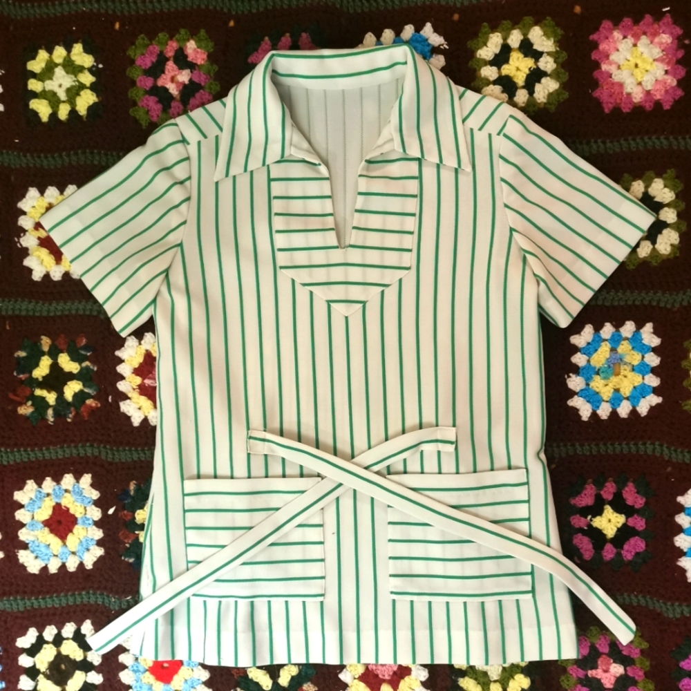 Vintage 70s Stripe Shirt Pockets 1970 Polyester Retro Nurse Scrubs Daggar Collar